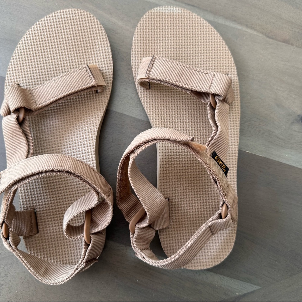Teva Tan Women's Sandals